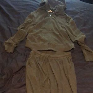 2 piece lounge sweatsuit